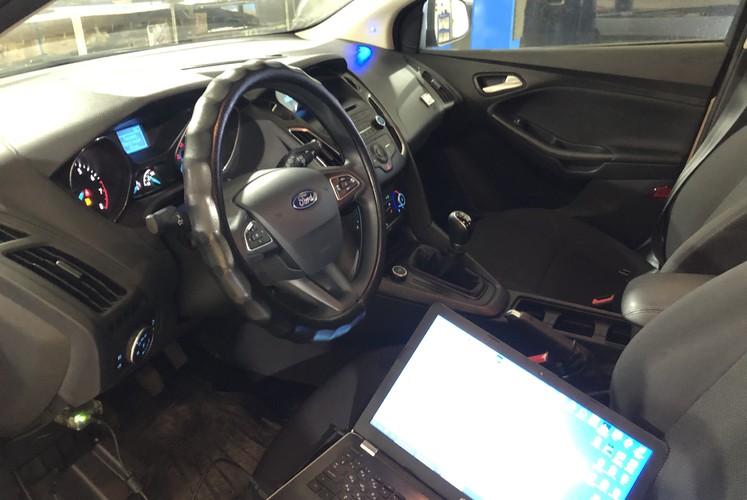 Ford Focus 3 1.6L Sigma Ti-VCT 105 MT